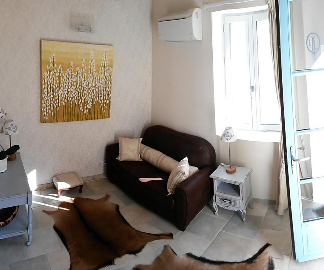 Clarberg - B&B Saint-André-de-Roquepertuis Εξωτερικό φωτογραφία